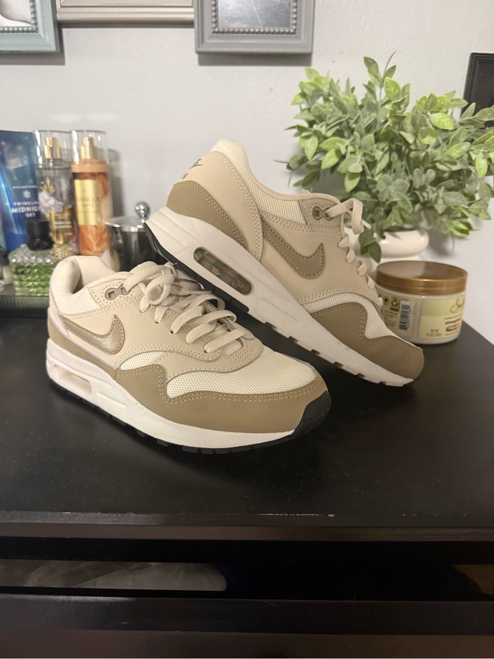 Nike Big Kids Sneakers Air Max 1 Light Orewood Brown Khaki